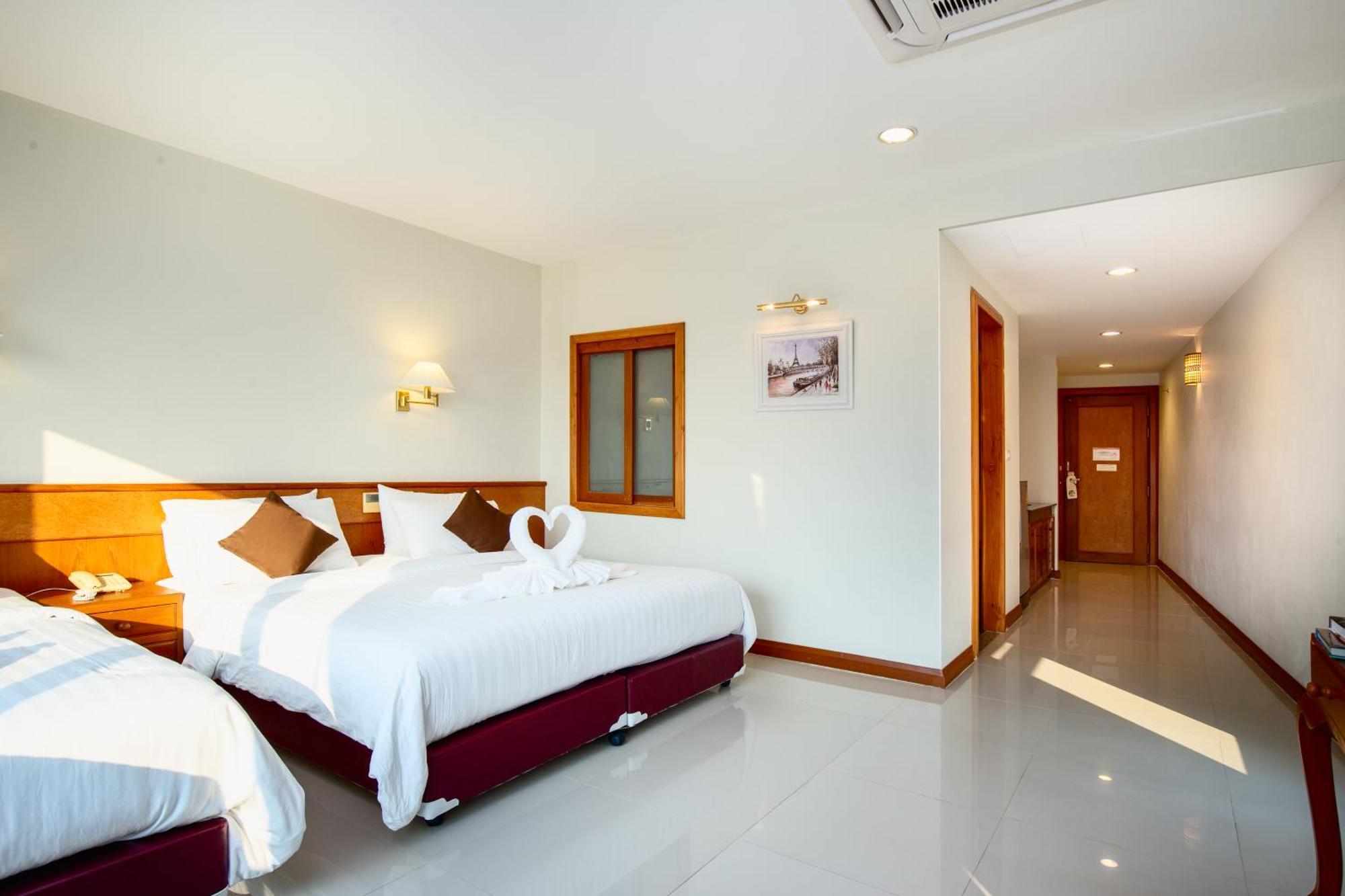 Kanchanaburi City Hotel - Sha Extra Plus Exteriör bild